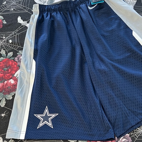 NWT 2012 Nike Dri-Fit Dallas Cowboys Speed Fly XL CHAINMAIL Performance Shorts M - Picture 4 of 12